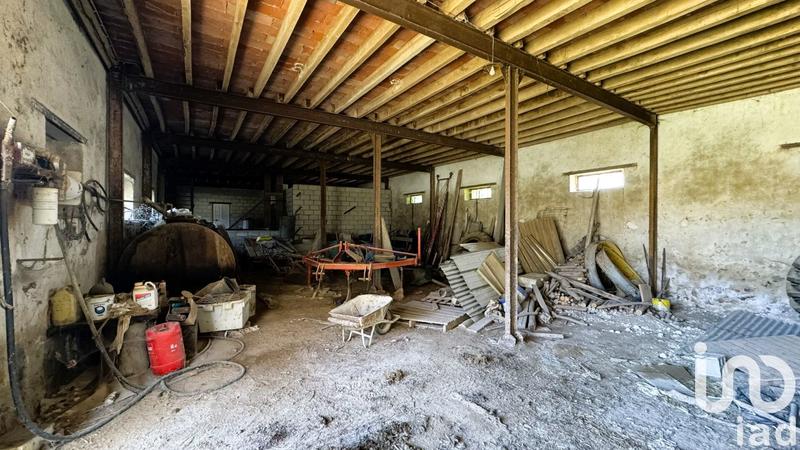 Ferme - 2 411 m² - 5 pièces