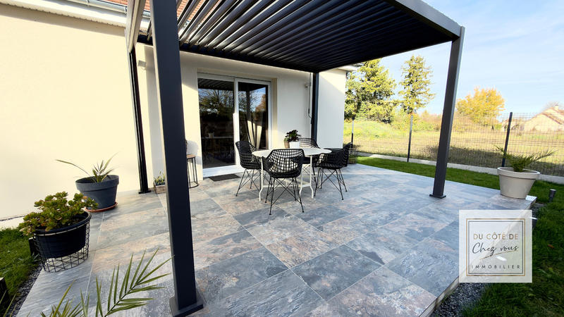 Maison - 95 m² - 5 pièces