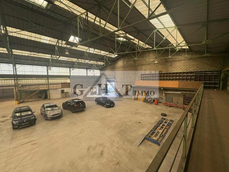 Entrepôt - 2 000 m²