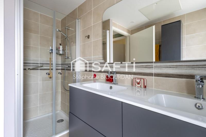 Appartement - 108 m² - 5 pièces