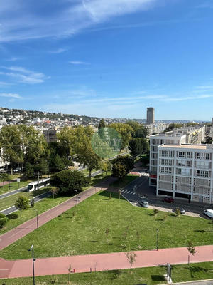 Appartement - 82 m² - 3 pièces