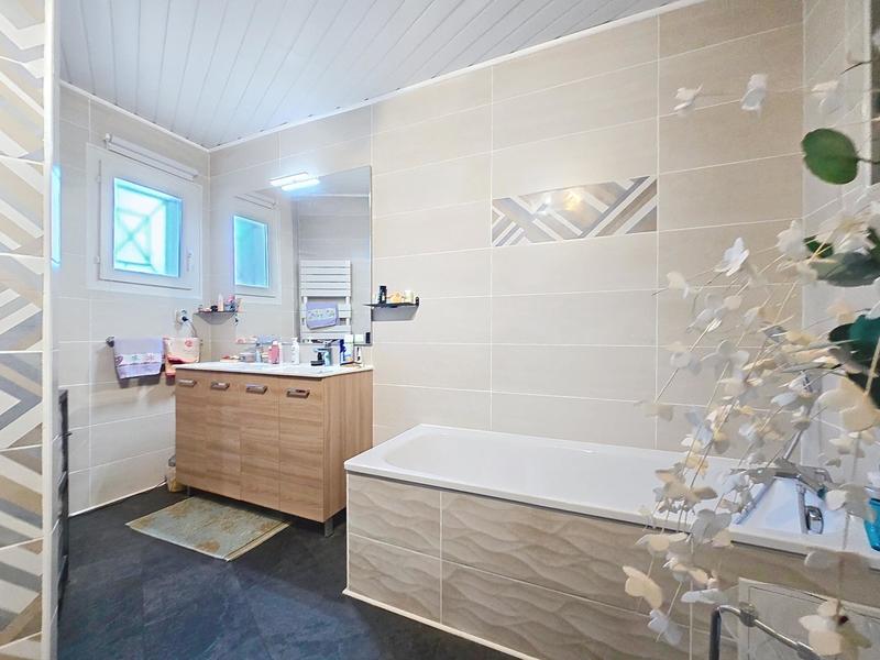 Maison - 154 m² - 7 pièces