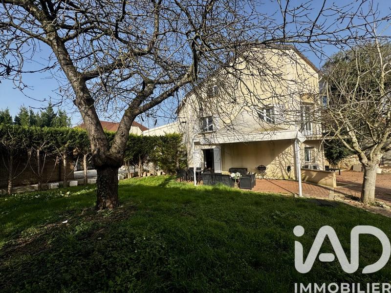 Maison - 163 m² - 7 pièces