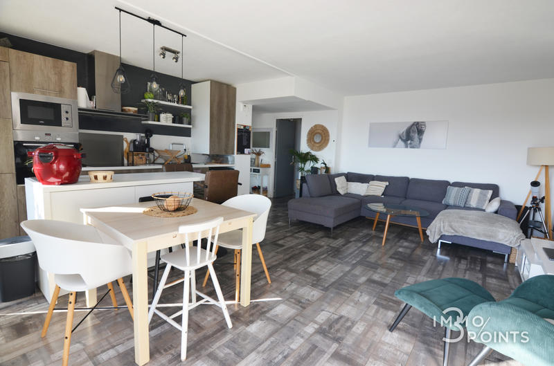 Appartement - 65 m² - 3 pièces