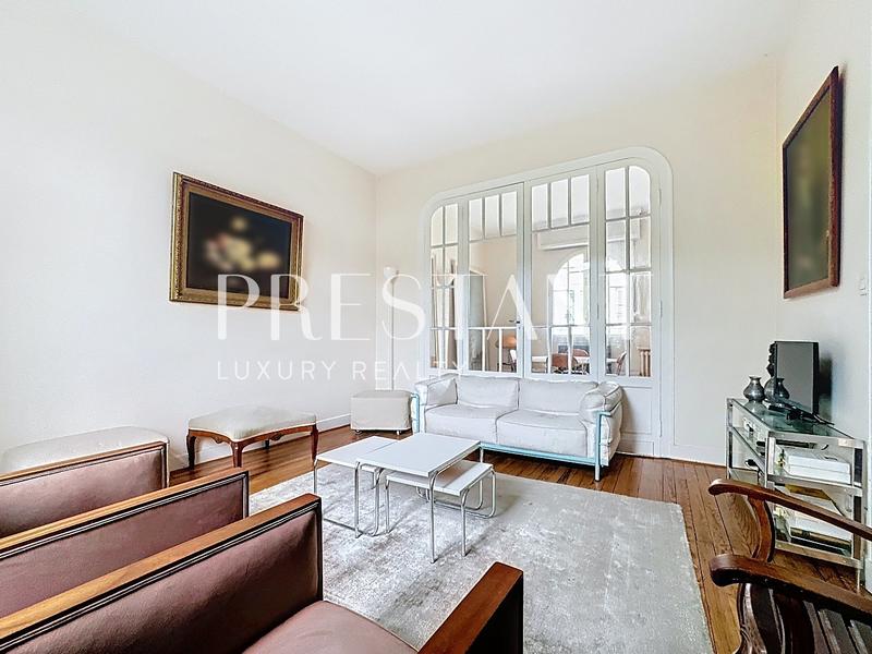 Maison - 111 m² - 6 pièces