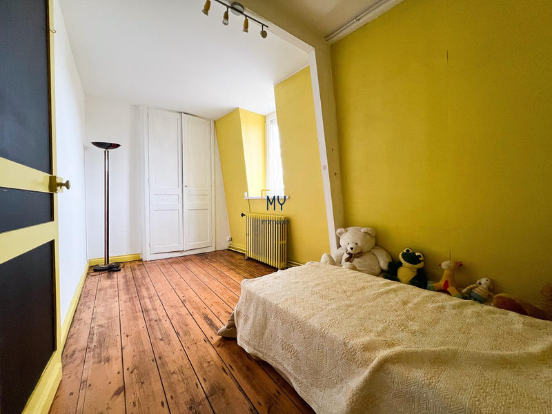 Maison - 195 m² - 7 pièces