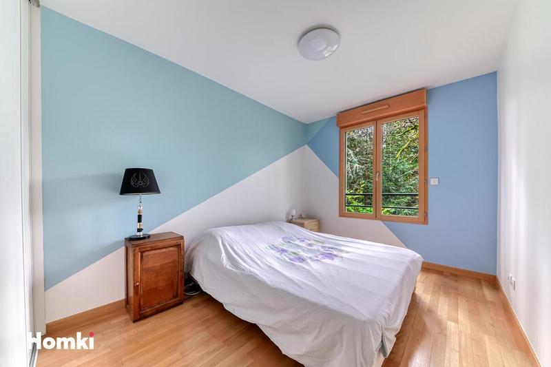 Appartement - 92 m² - 4 pièces