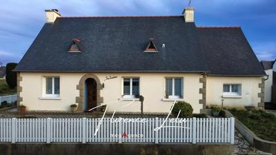 Maison de ville - 88 m² - 5 pièces