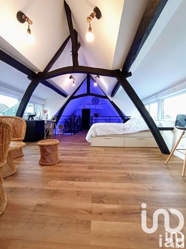 Maison de ville - 286 m² - 9 pièces