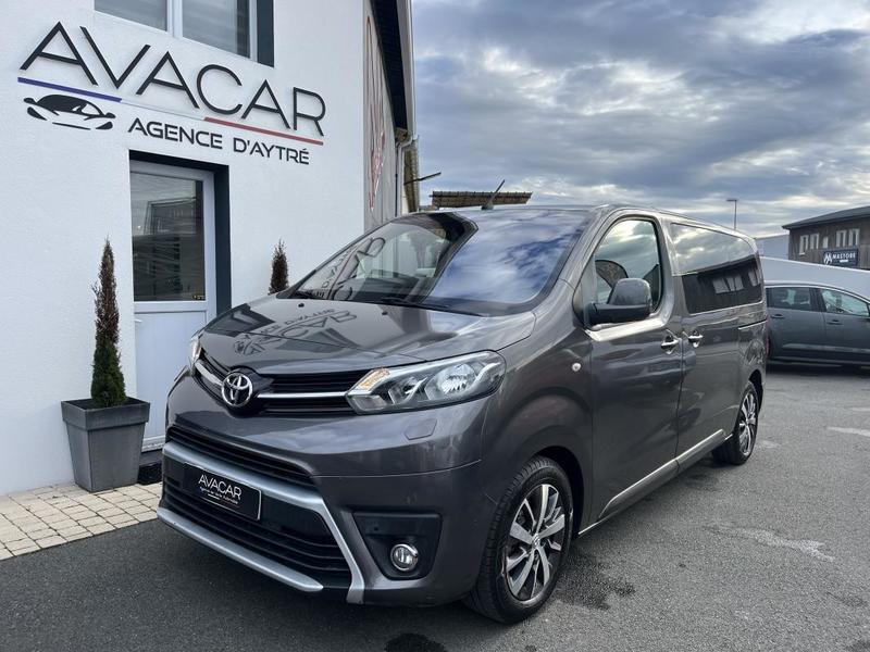 Toyota Proace Verso Medium 2.0 150 Ch d-4d Executive 8 places *Attelage amovible/Toit panoramique