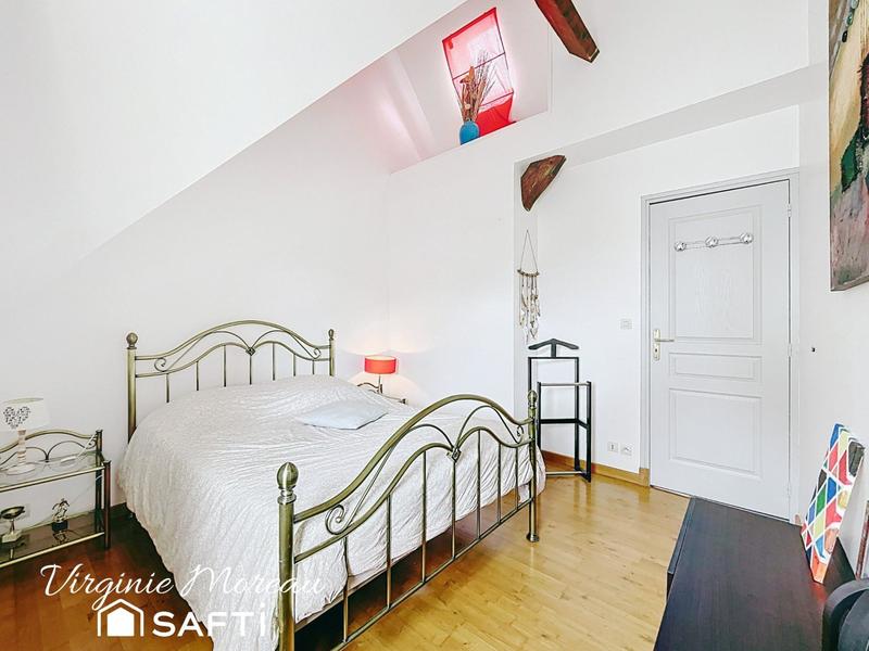 Maison - 96 m² - 6 pièces