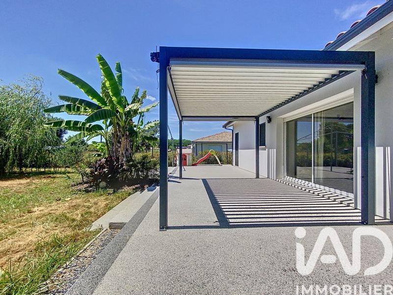 Maison - 140 m² - 5 pièces