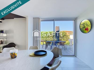 Maison - 180 m² - 6 pièces