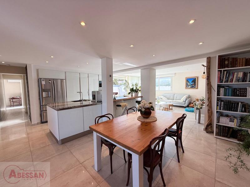 Maison - 117 m² - 4 pièces