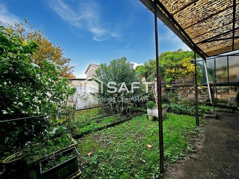 Maison - 167 m² - 6 pièces