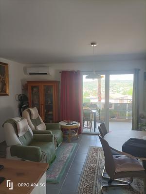 Appartement - 76 m² - 3 pièces