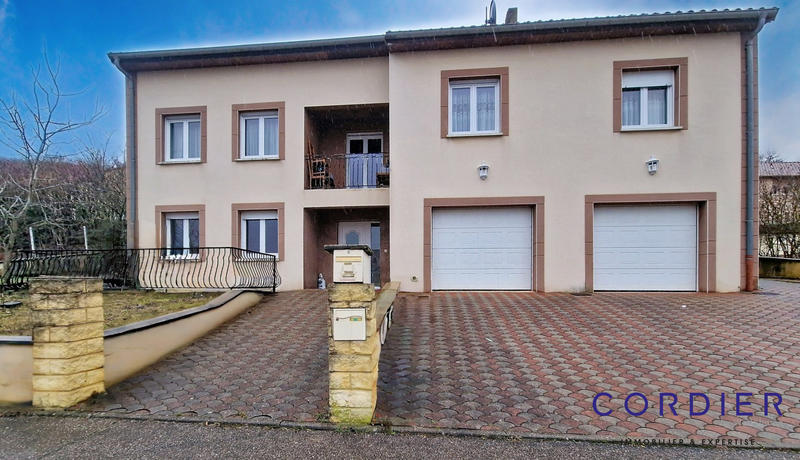 Maison - 290 m² - 10 pièces