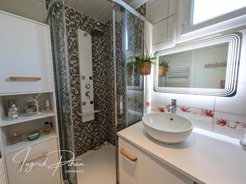 Appartement - 76 m² - 3 pièces