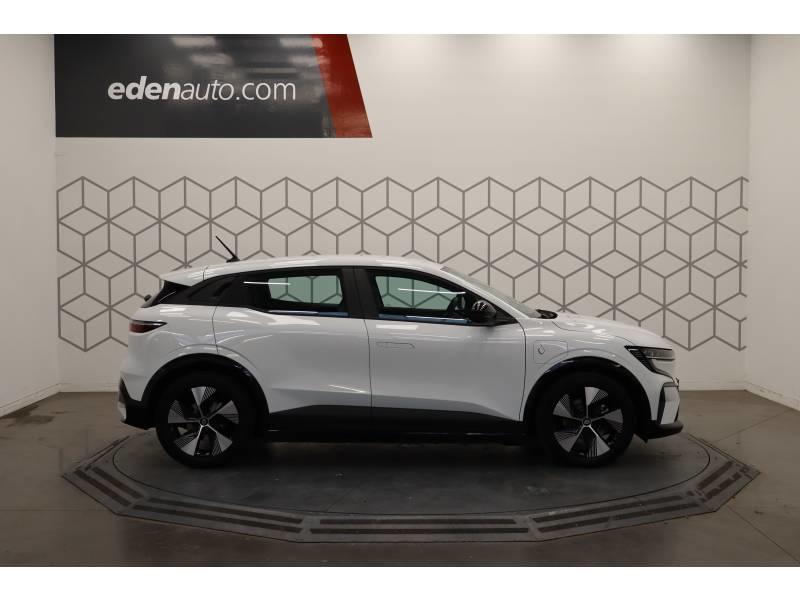 Renault Mégane E-Tech Ev40 130ch boost charge Equilibre