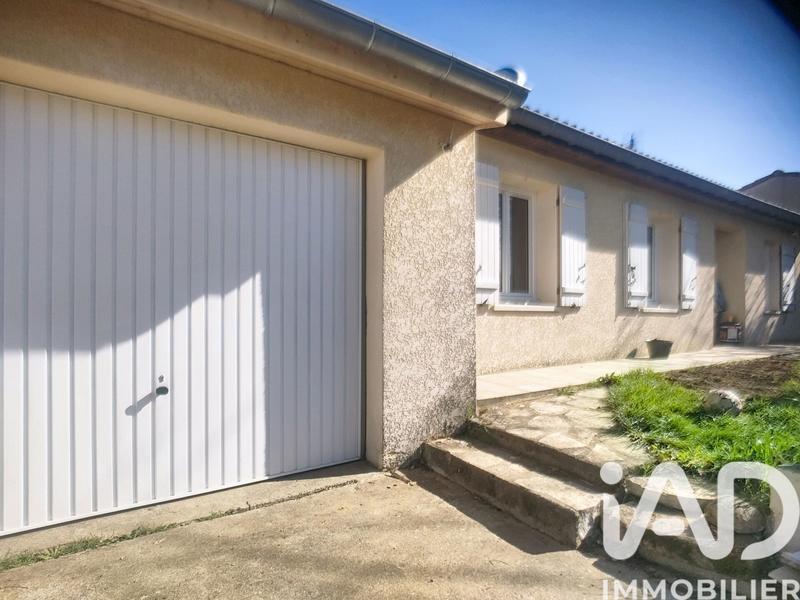 Maison - 90 m² - 5 pièces