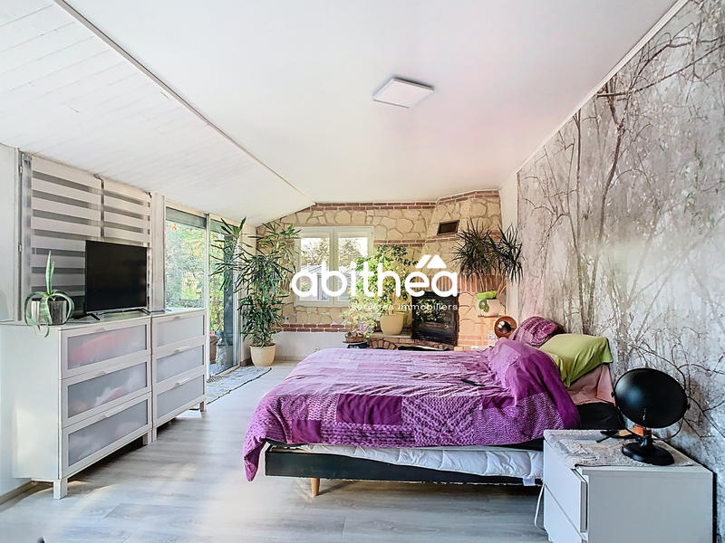 Maison - 182 m² - 7 pièces