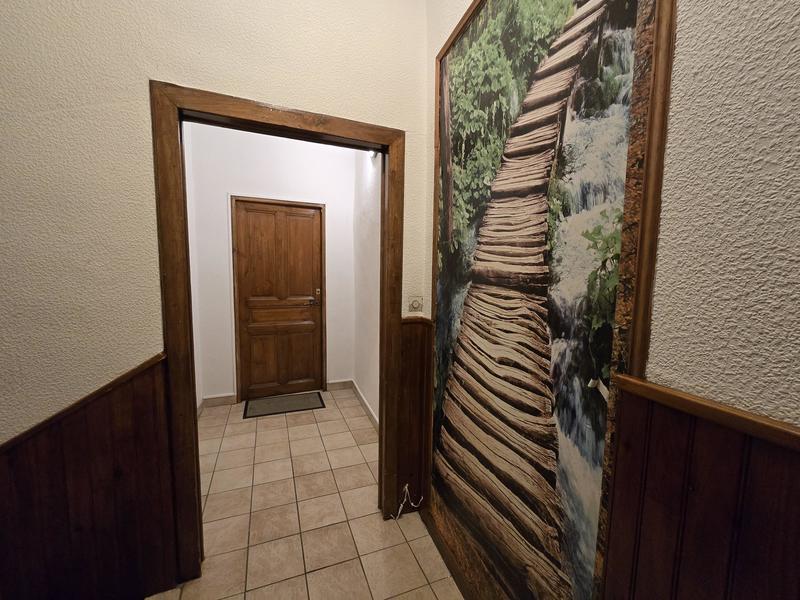 Appartement - 85 m² - 3 pièces