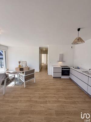 Appartement - 85 m² - 4 pièces