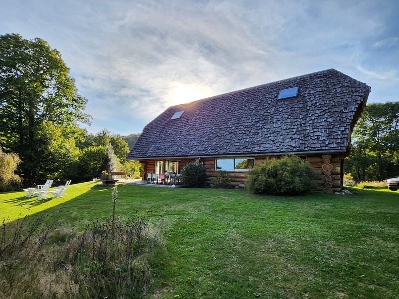 Maison - 207 m² - 7 pièces