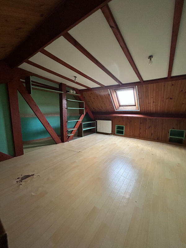 Maison - 136 m² - 7 pièces