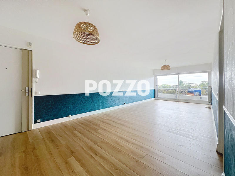 Appartement - 79 m² - 4 pièces