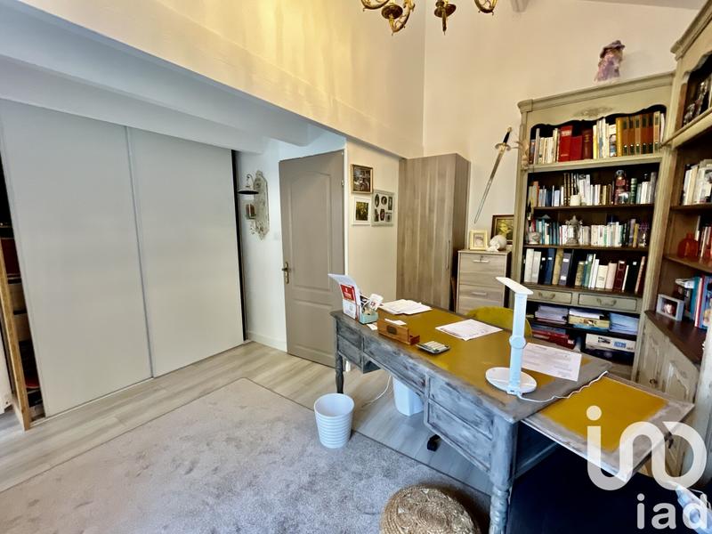 Maison - 200 m² - 6 pièces