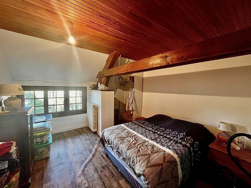 Maison - 200 m² - 6 pièces