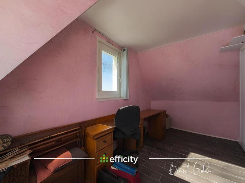 Maison - 143 m² - 6 pièces