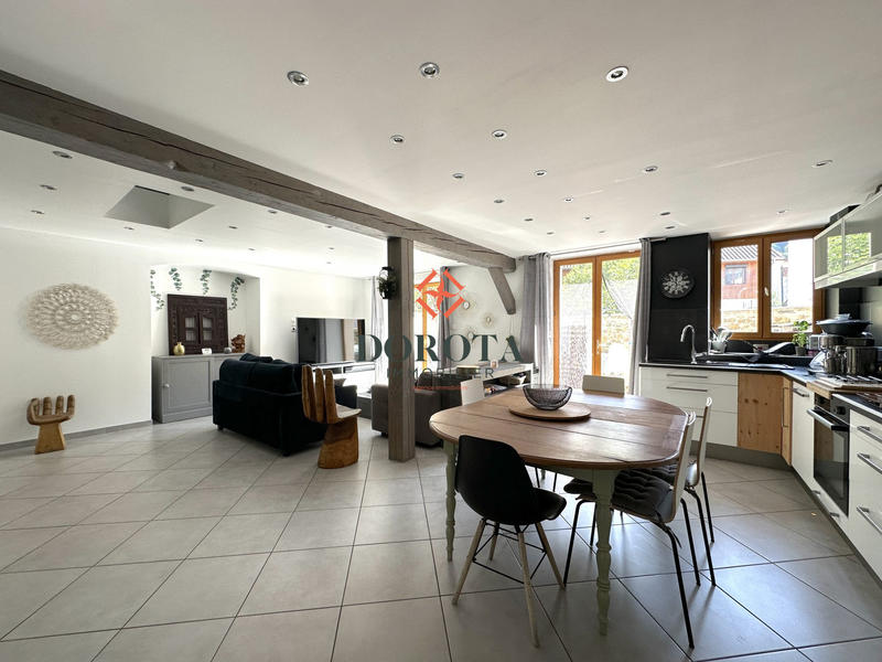 Maison - 164 m² - 5 pièces