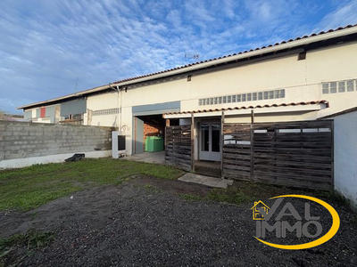 Local commercial - 200 m²