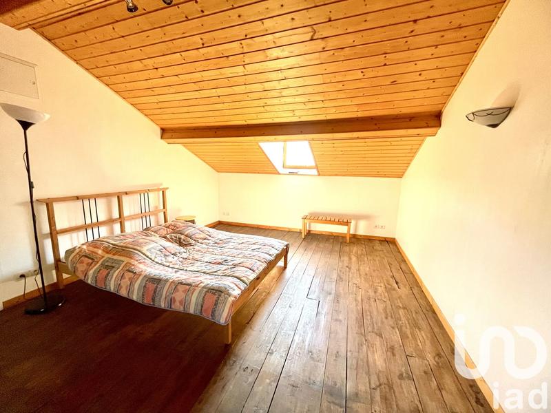 Maison - 197 m² - 8 pièces