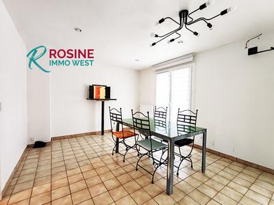 Maison - 163 m² - 7 pièces