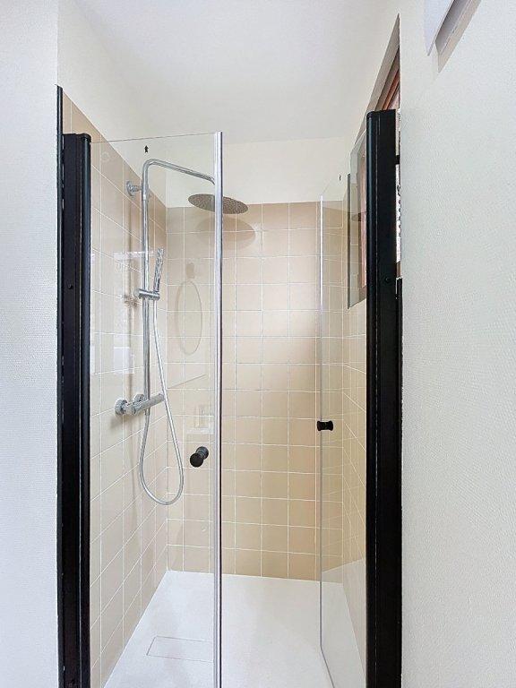 Studio - 25 m² - 1 pièce