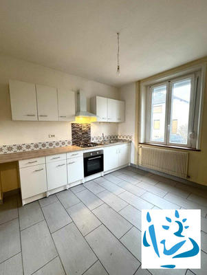 Maison - 63 m² - 5 pièces