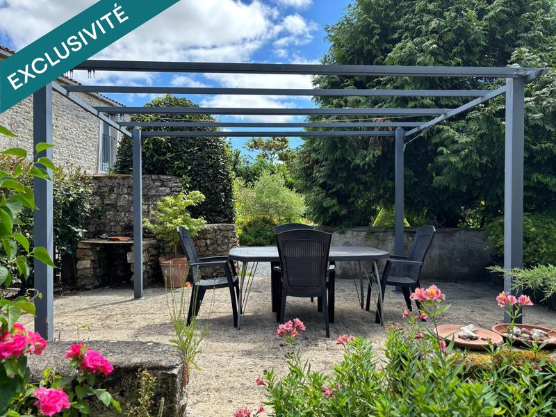 Maison - 300 m² - 12 pièces