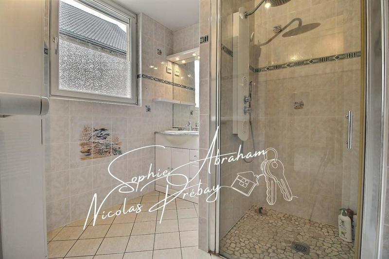 Maison - 211 m² - 8 pièces