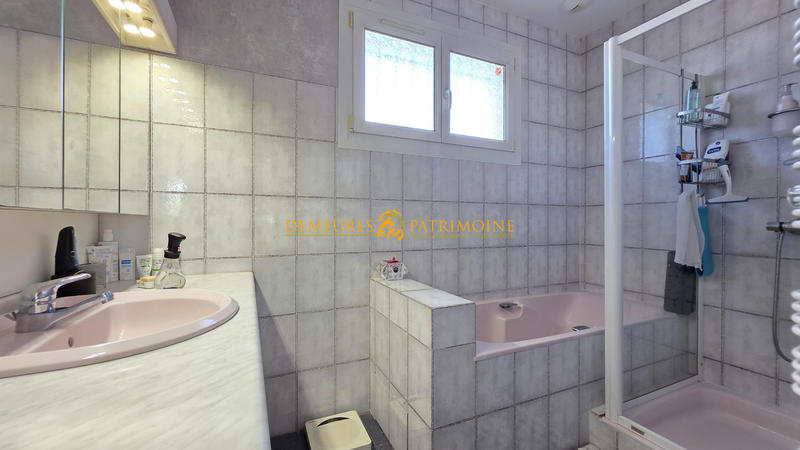 Maison - 175 m² - 6 pièces