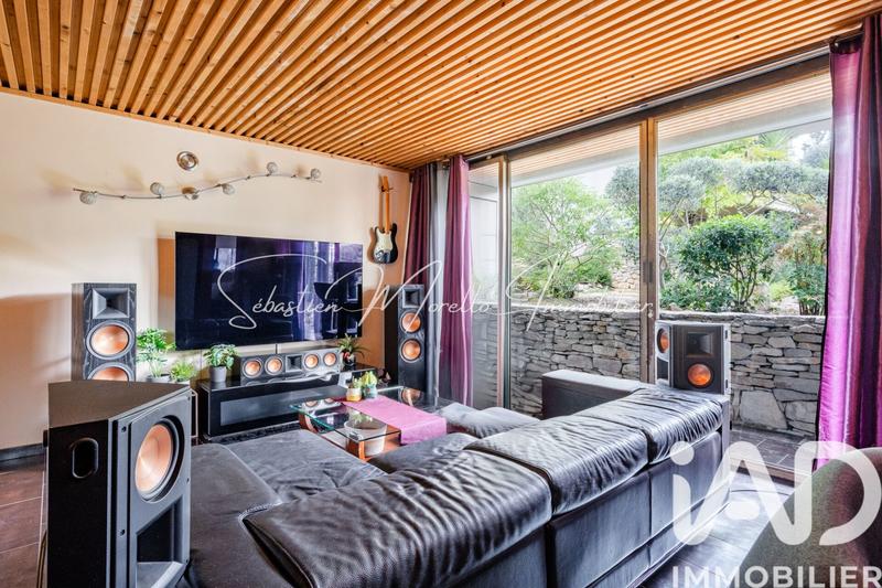 Maison de maîtres - 225 m² - 7 pièces