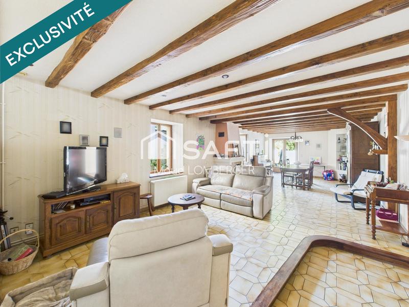 Maison de village - 215 m² - 8 pièces