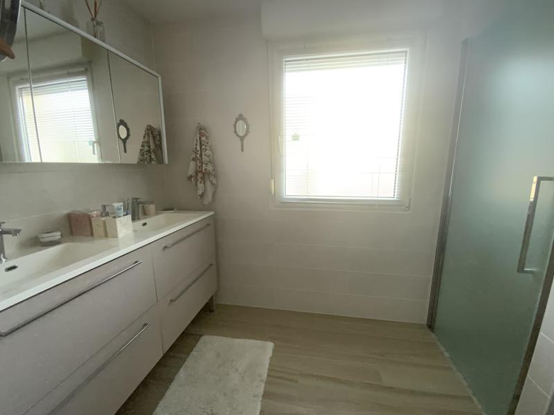 Maison d'architecte - 135 m² - 6 pièces