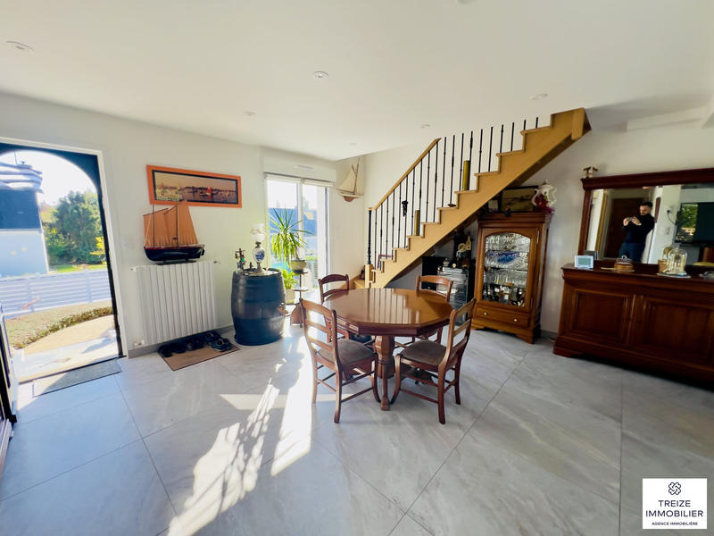 Maison traditionnelle - 128 m² - 5 pièces