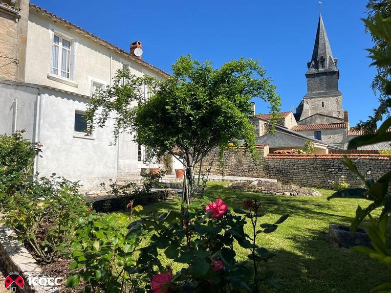 Maison - 127 m² - 6 pièces