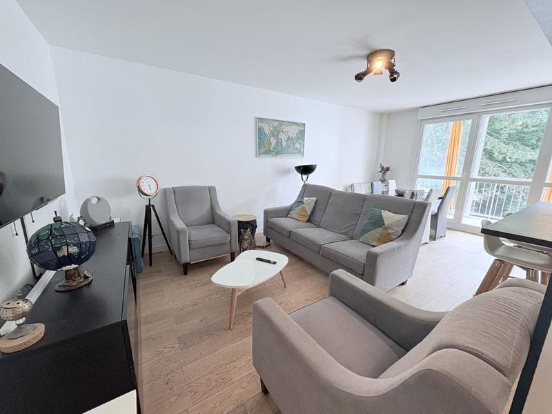 Appartement - 87 m² - 4 pièces