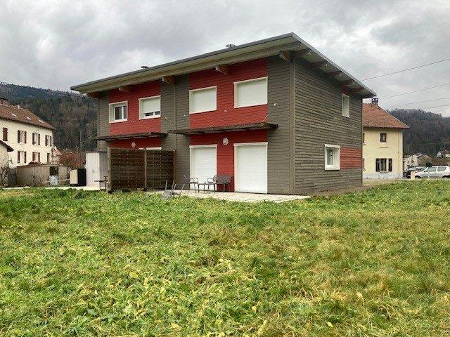 Maison - 88 m² - 4 pièces