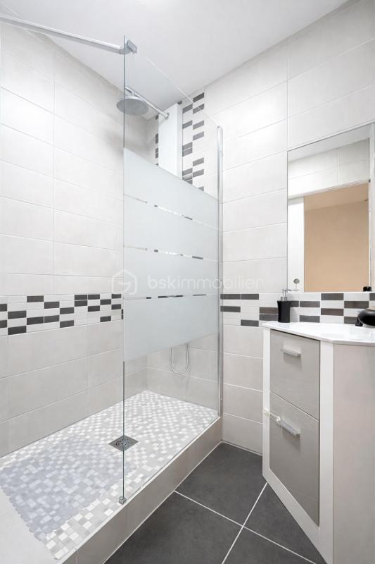 Appartement - 103 m² - 5 pièces